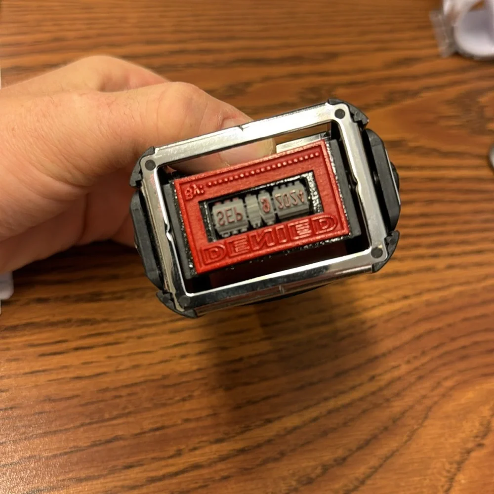 Premium self-inker with Band Shield Technology. Never used except to test.